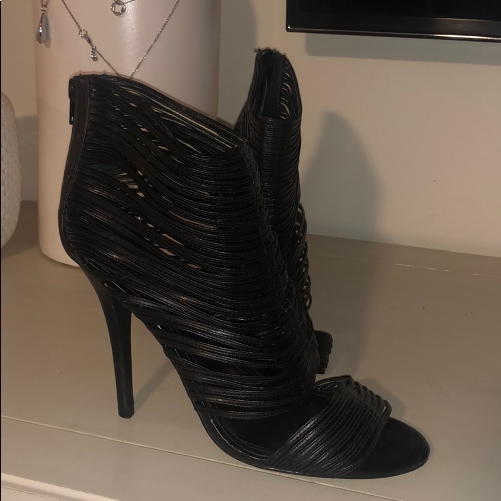 Black Aldo Heels